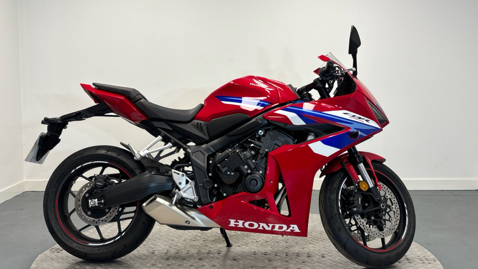 Honda CBR650R E-Clutch (26MY)